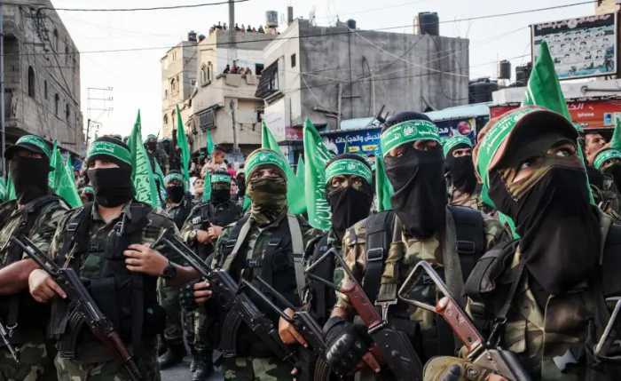 以遭遇最惨痛一天，哈马斯趁机开价：人质可以放，但必须归还土地