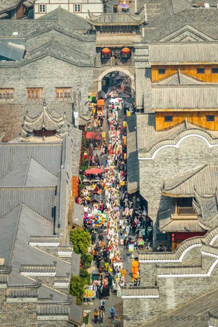 集“嗯”来上分，你要的武汉春节热门旅游线路来了