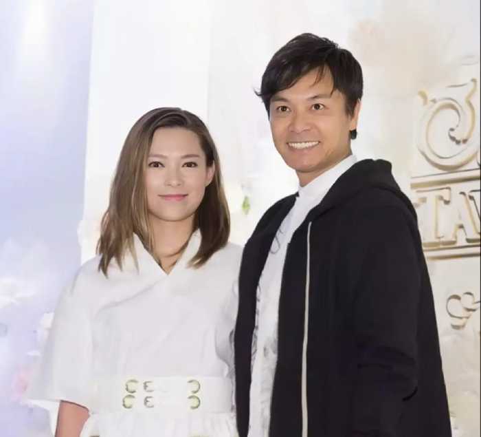 突发！香港知名男星郭晋安宣布离婚，与妻子已分居两年