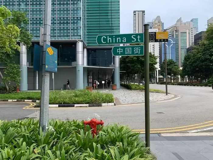 中国游客都不知道的,新加坡十大奇葩规定,哪一条你不能接受?