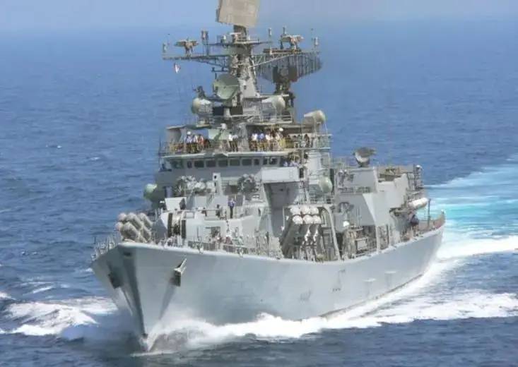 南海形势有变？印度趁机摊牌，送来3艘军舰，不止为帮菲律宾